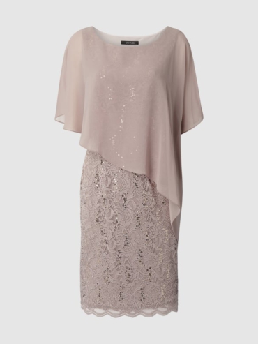 Chique moeder van de bruid jurk in champagne chiffon met kant detail